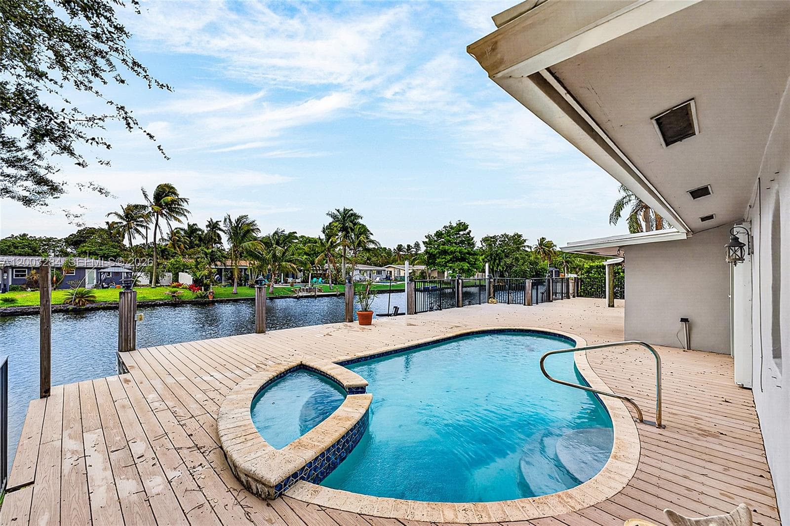 2832 NW 10th Ave, Wilton Manors, FL 33311 photo 5
