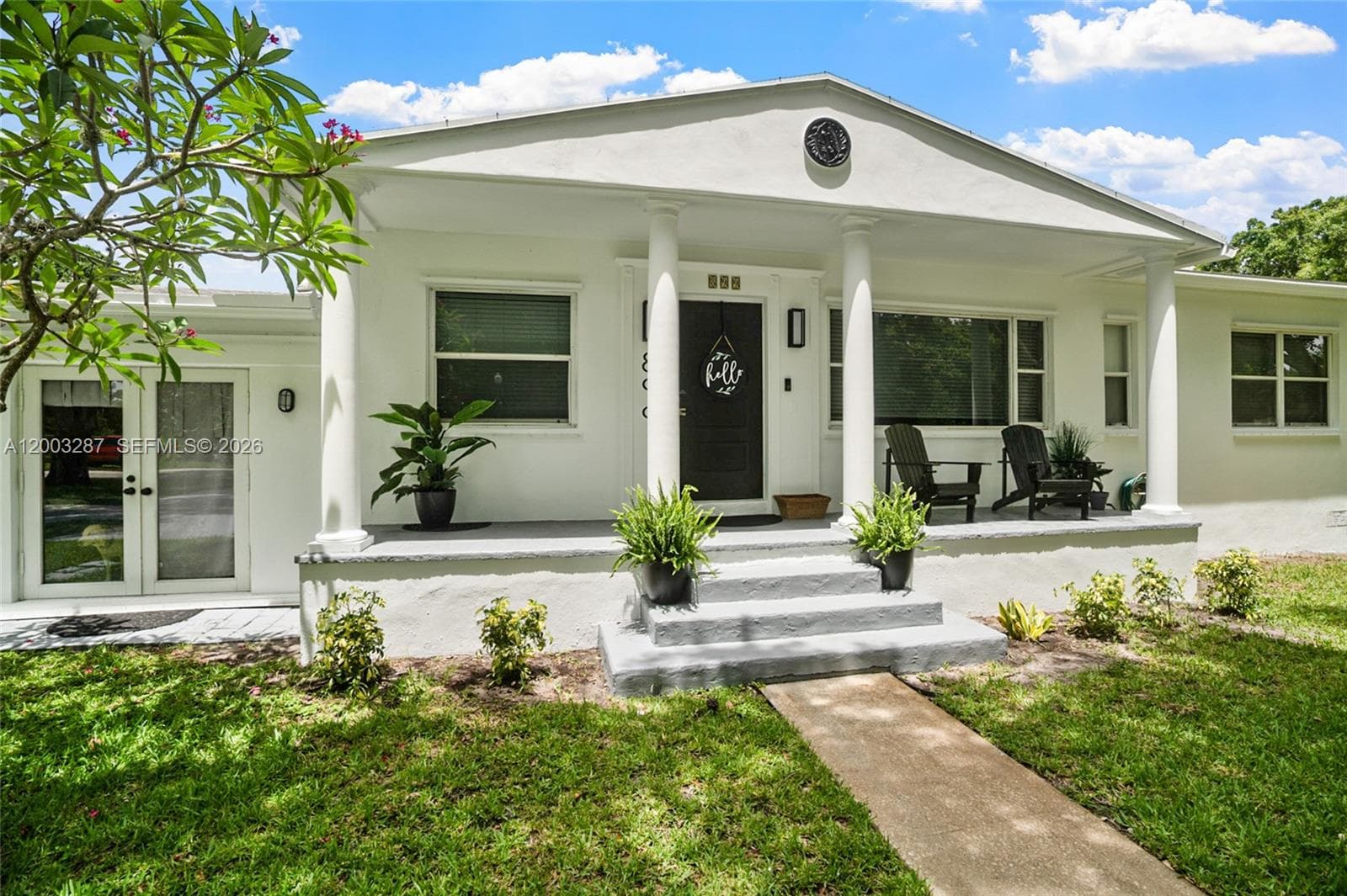 899 E Country Club Cir, Plantation, FL 33317 photo 2