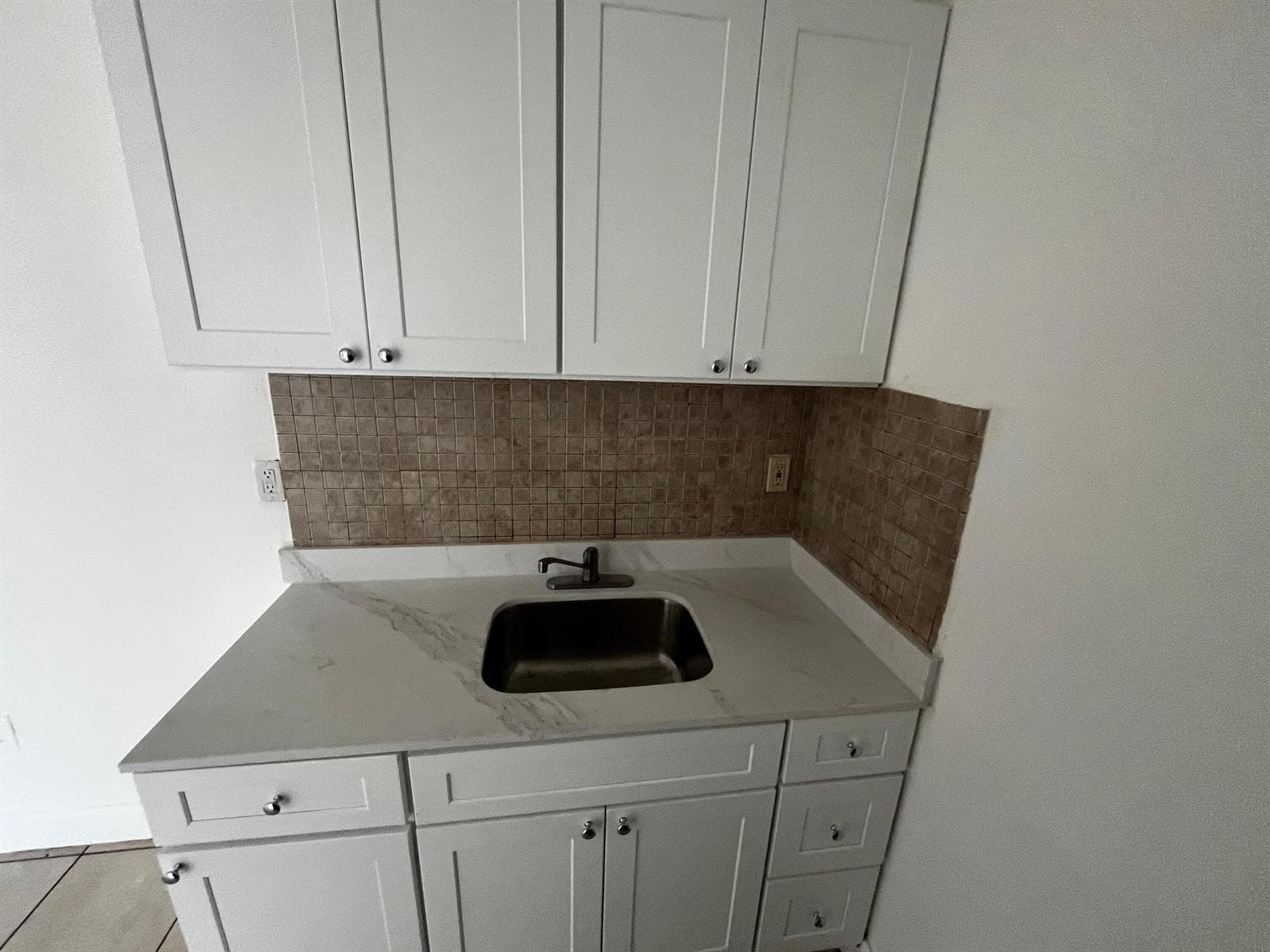 3015 NW 8th Avenue # 11, Miami, FL 33127 photo 2