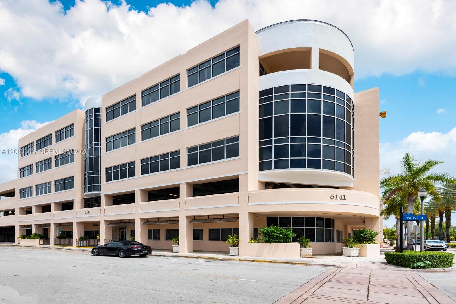 6141 Sunset Dr # 110, South Miami, FL 33143