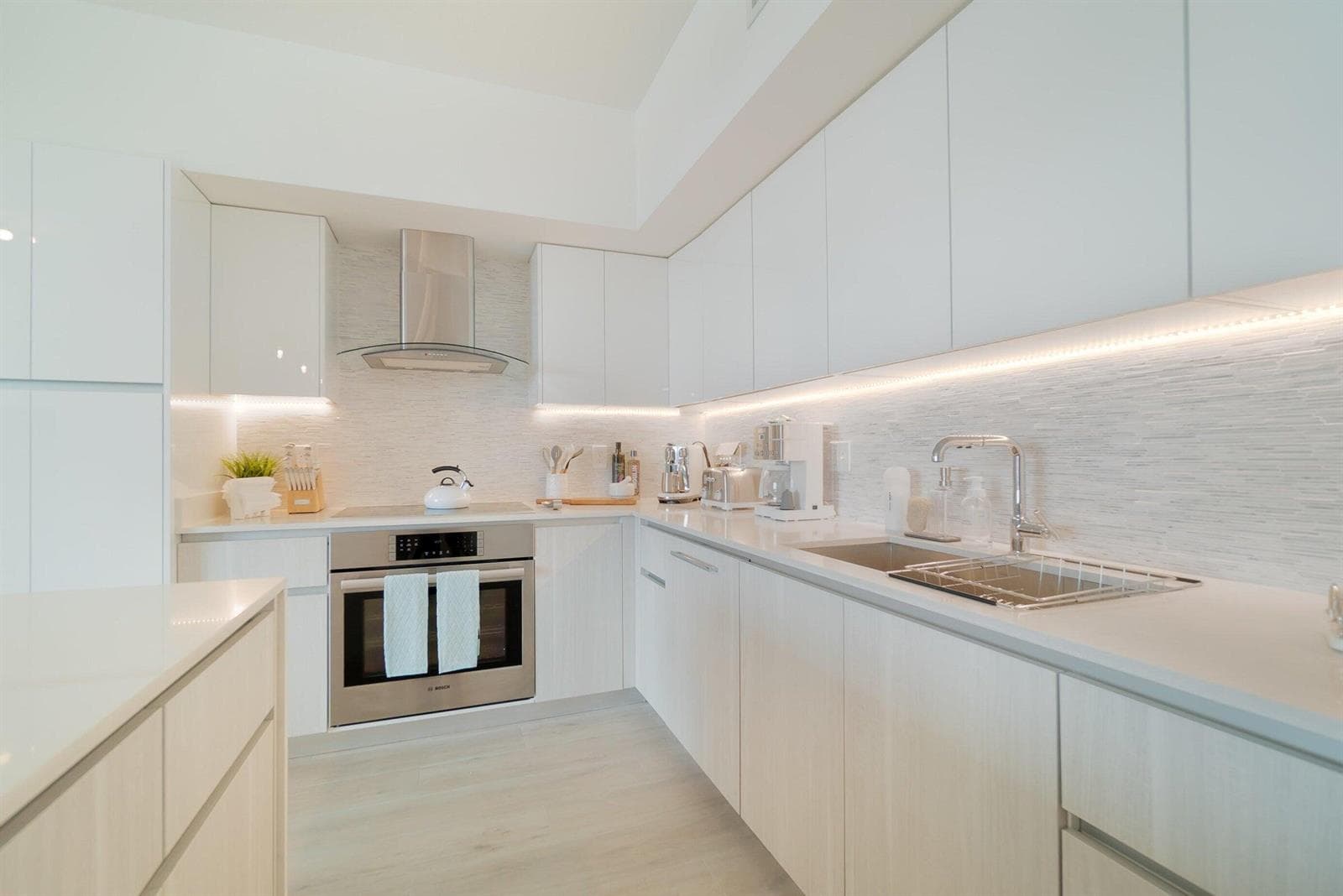 111 SE 1st Avenue # 514, Delray Beach, FL 33444 photo 4