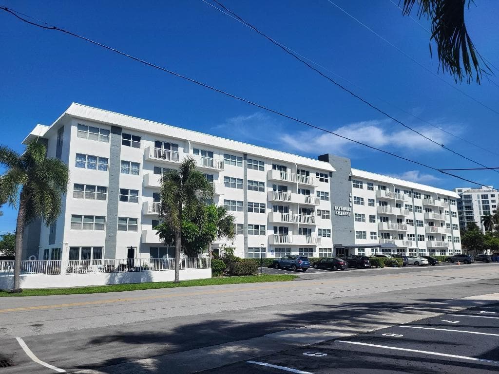 550 Bayshore Drive # 104, Fort Lauderdale, FL 33304 photo 2