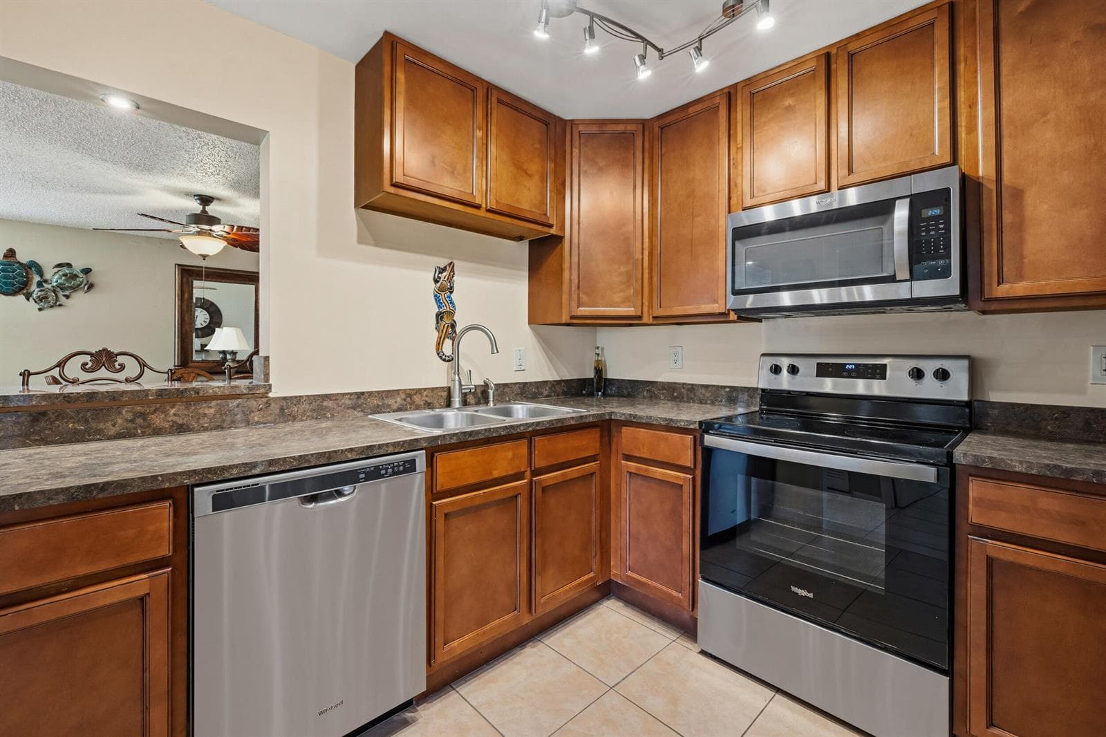 2050 Oleander Boulevard # 1-106, Fort Pierce, FL 34950 photo 3