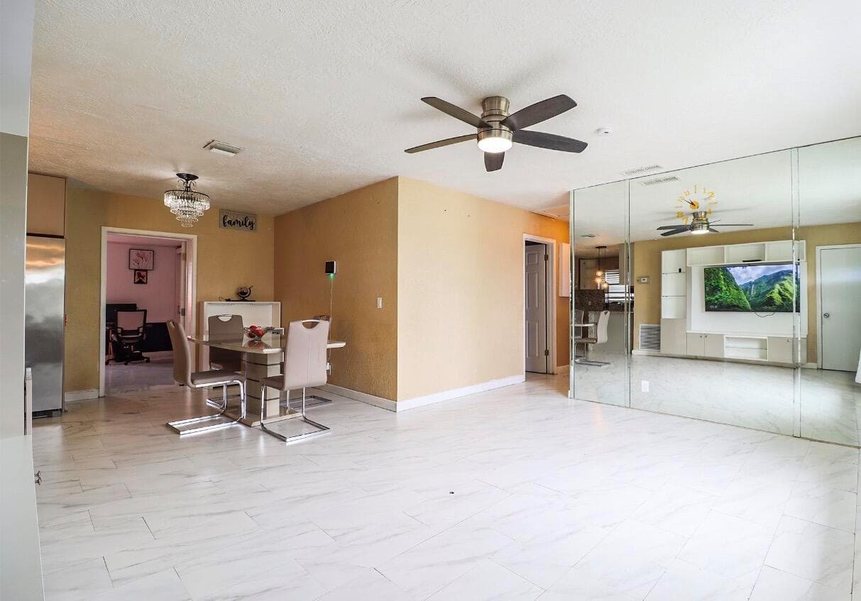 219 NE 6th Avenue, Boynton Beach, FL 33435 photo 4