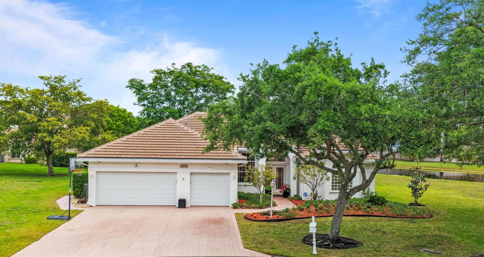 16245 Seneca Circle, Davie, FL 33331 photo 4