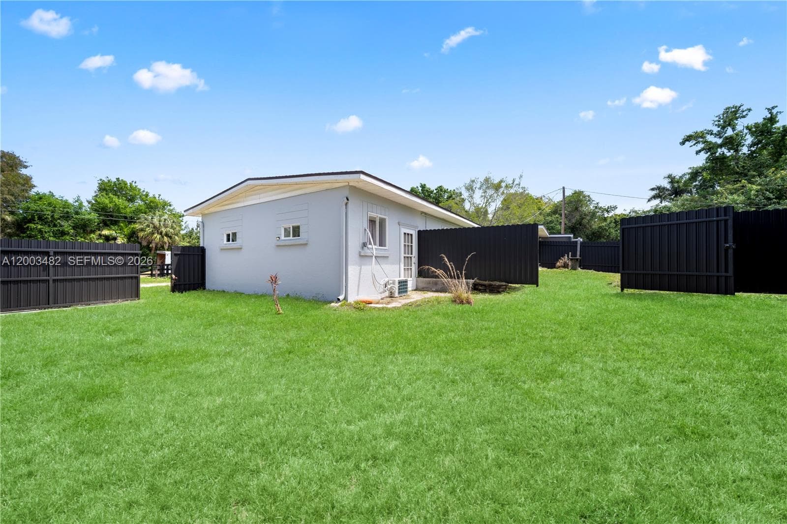 1507 Lavilla RD, Other City - In The State Of Florida, FL 33950 photo 5