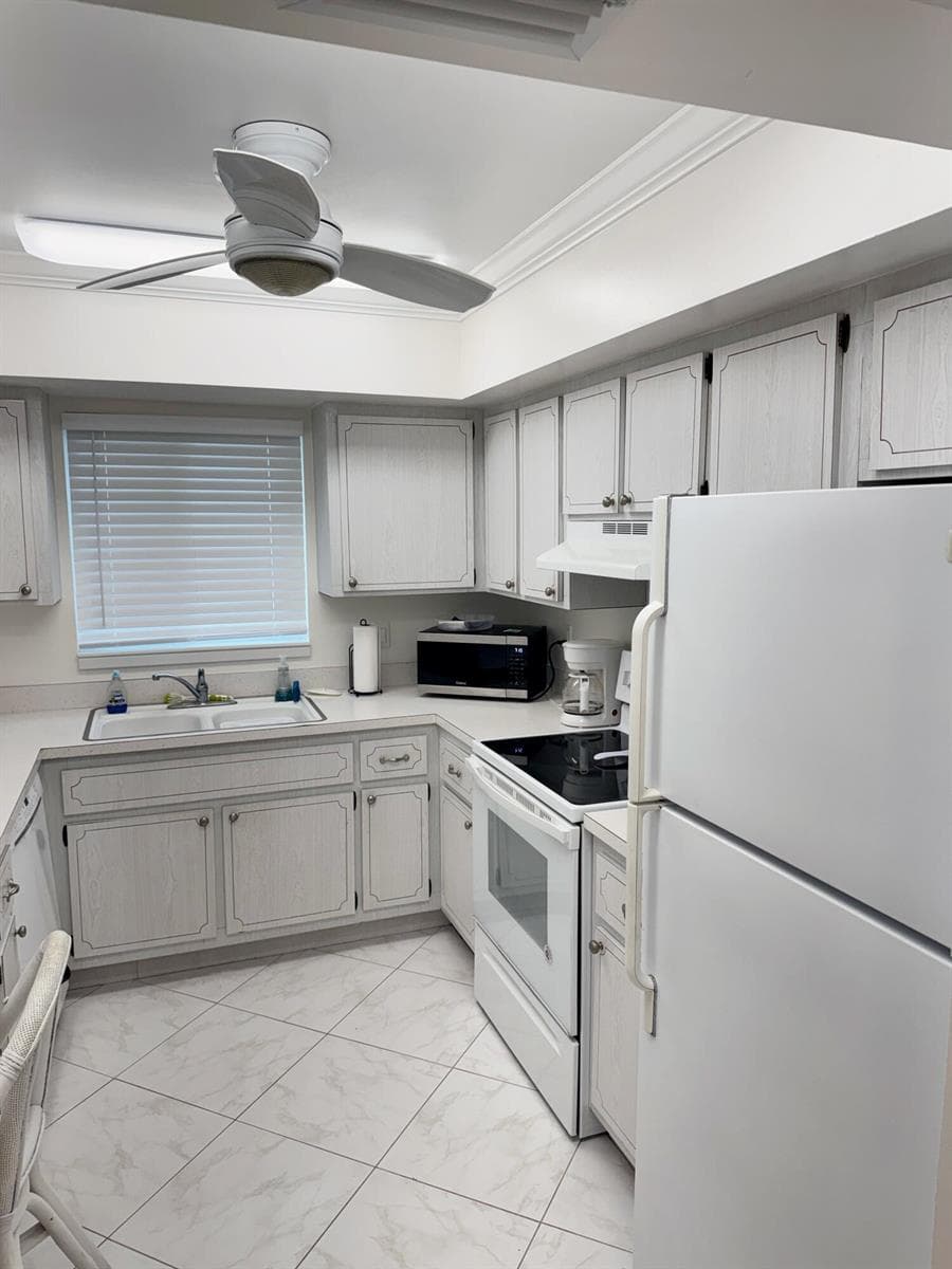 2950 SE Ocean Boulevard # 8-6, Stuart, FL 34996 photo 4