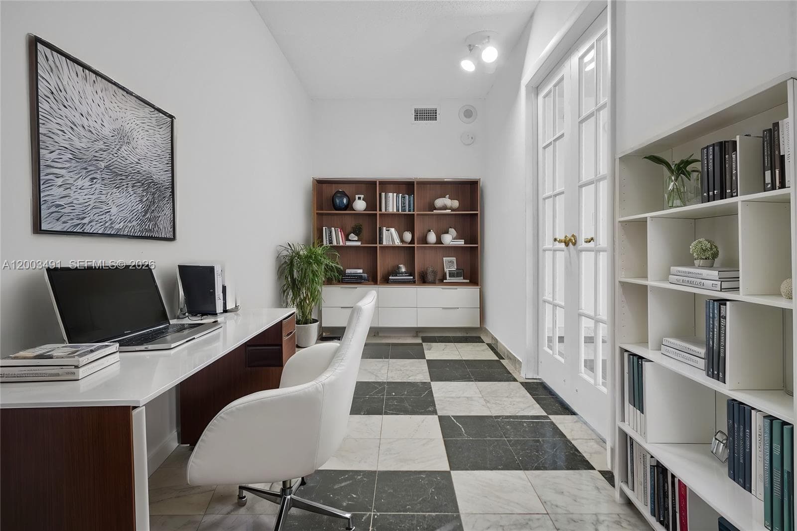 5555 Collins Ave # 3C, Miami Beach, FL 33140 photo 3