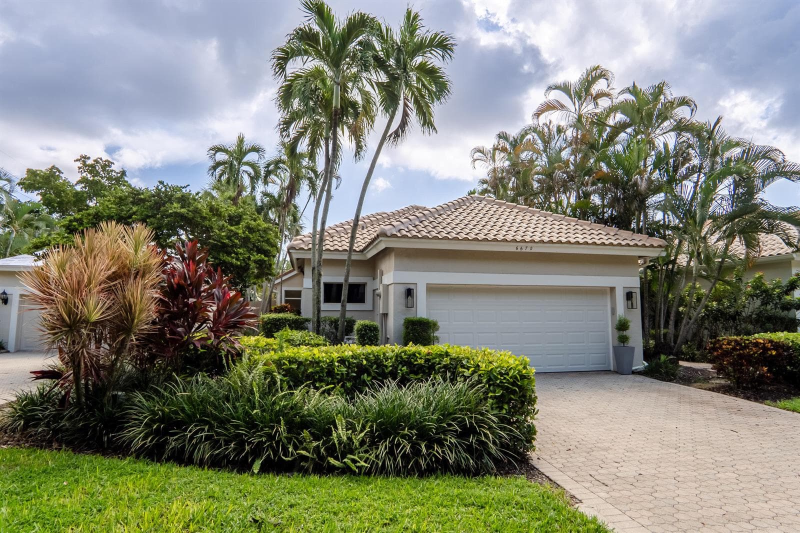 6670 NW 27th Avenue, Boca Raton, FL 33496 photo 2