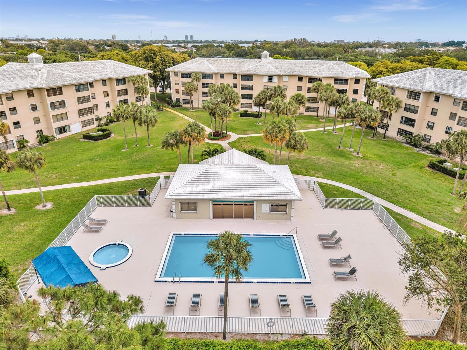 3507 VILLAGE Boulevard # 106, West Palm Beach, FL 33409 photo 5