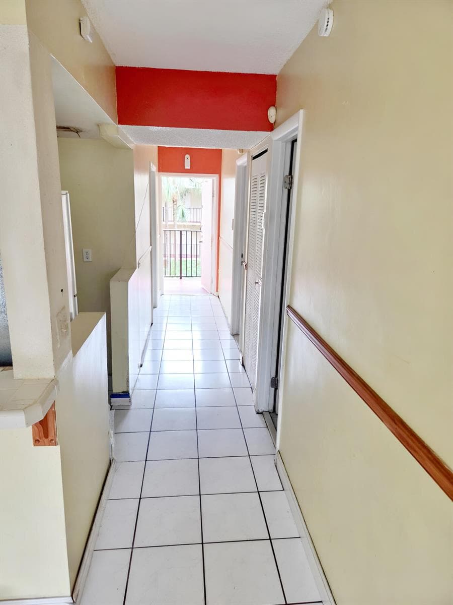 3253 Riverside Drive # D-301, Coral Springs, FL 33065 photo 3