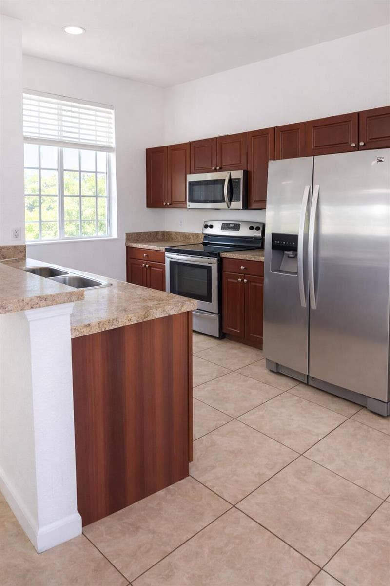 1219 Lucaya Drive, Riviera Beach, FL 33404 photo 3