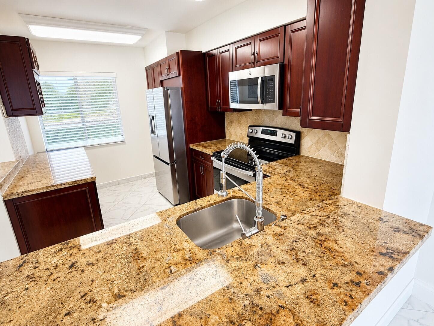 7076 Huntington Lane # 608, Delray Beach, FL 33446 photo 4