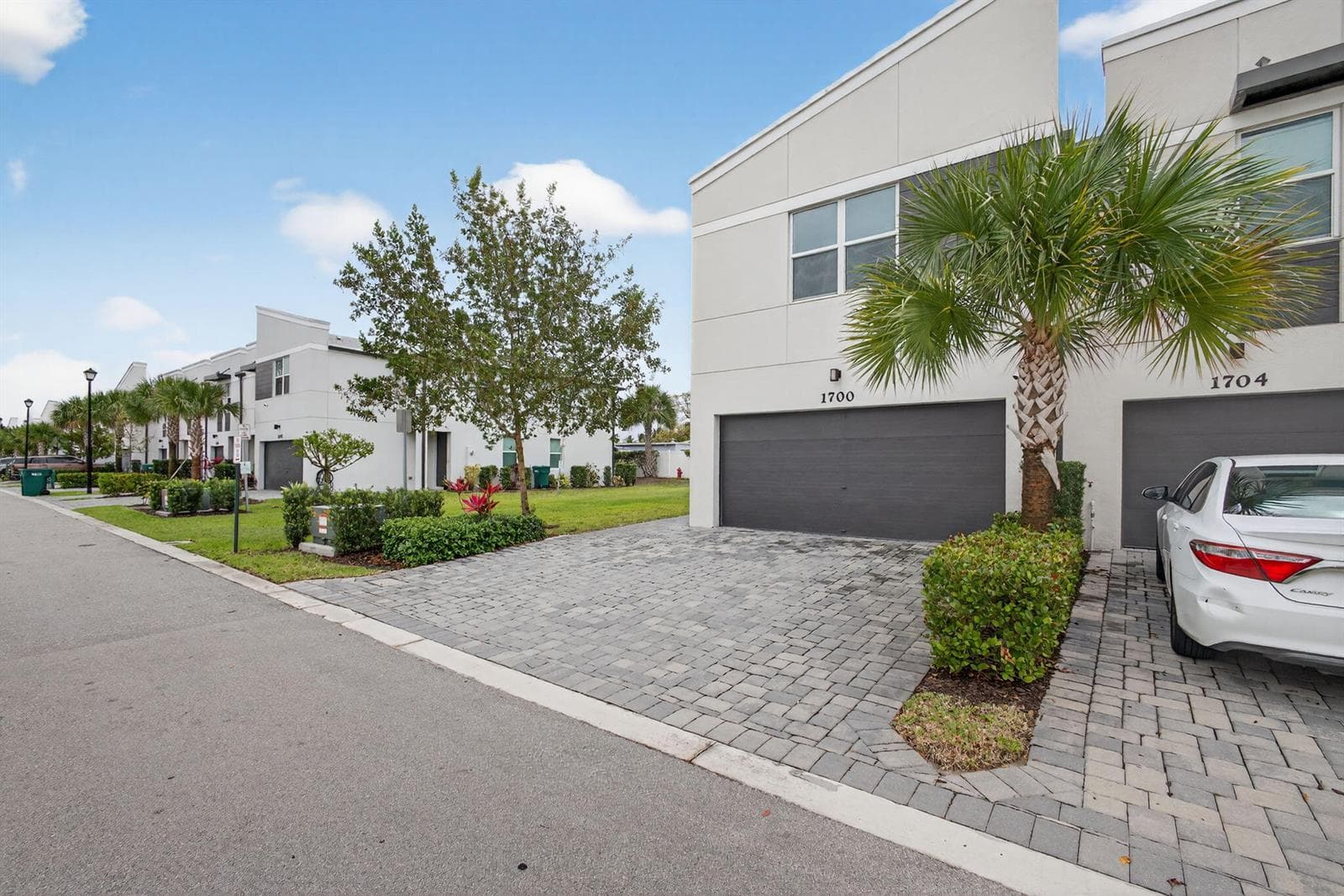 1700 Lindley Street, Mangonia Park, FL 33407 photo 3