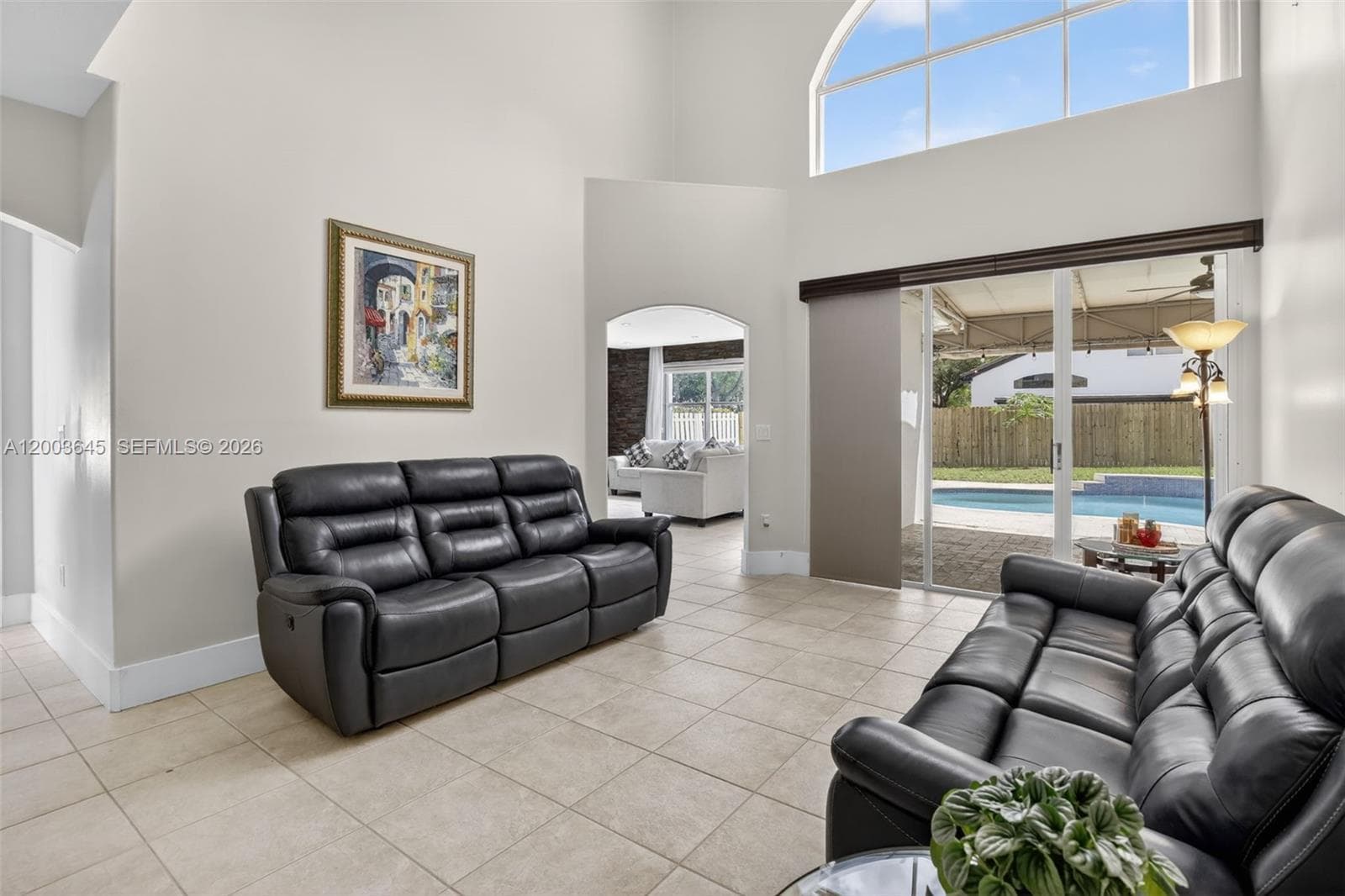19010 NW 23rd Ct, Pembroke Pines, FL 33029 photo 3
