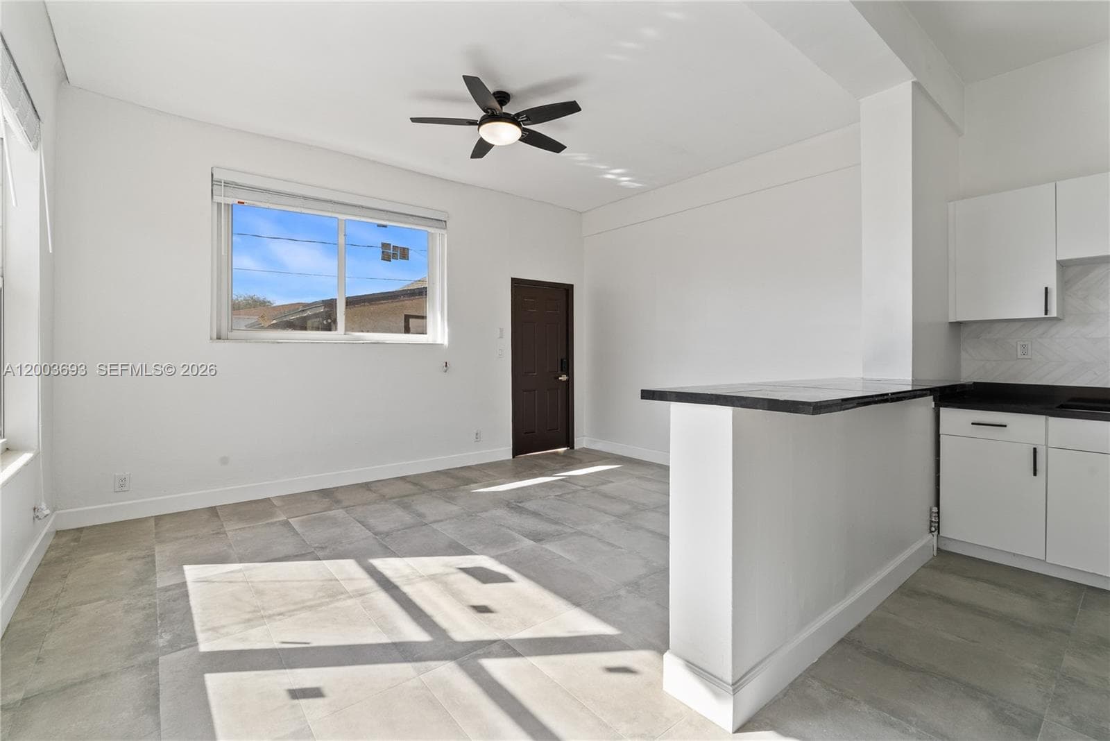 2204 Mckinley St, Hollywood, FL 33020 photo 5