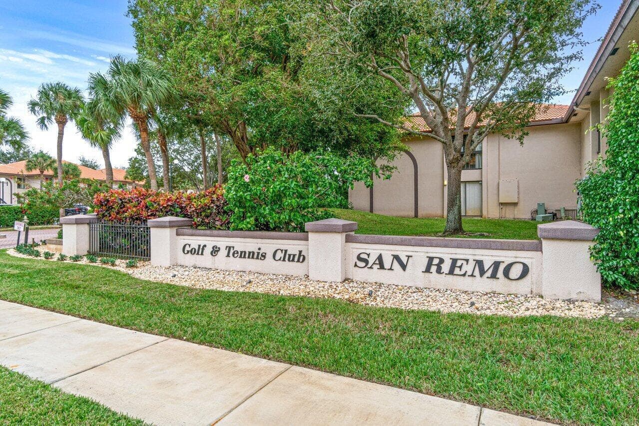 5200 E Club Circle # 106, Boca Raton, FL 33487 photo 2
