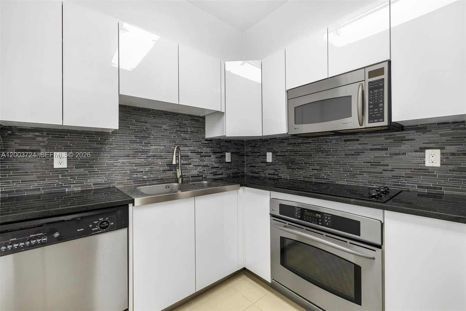 6365 Collins Ave # 805, Miami Beach, FL 33141 photo 4