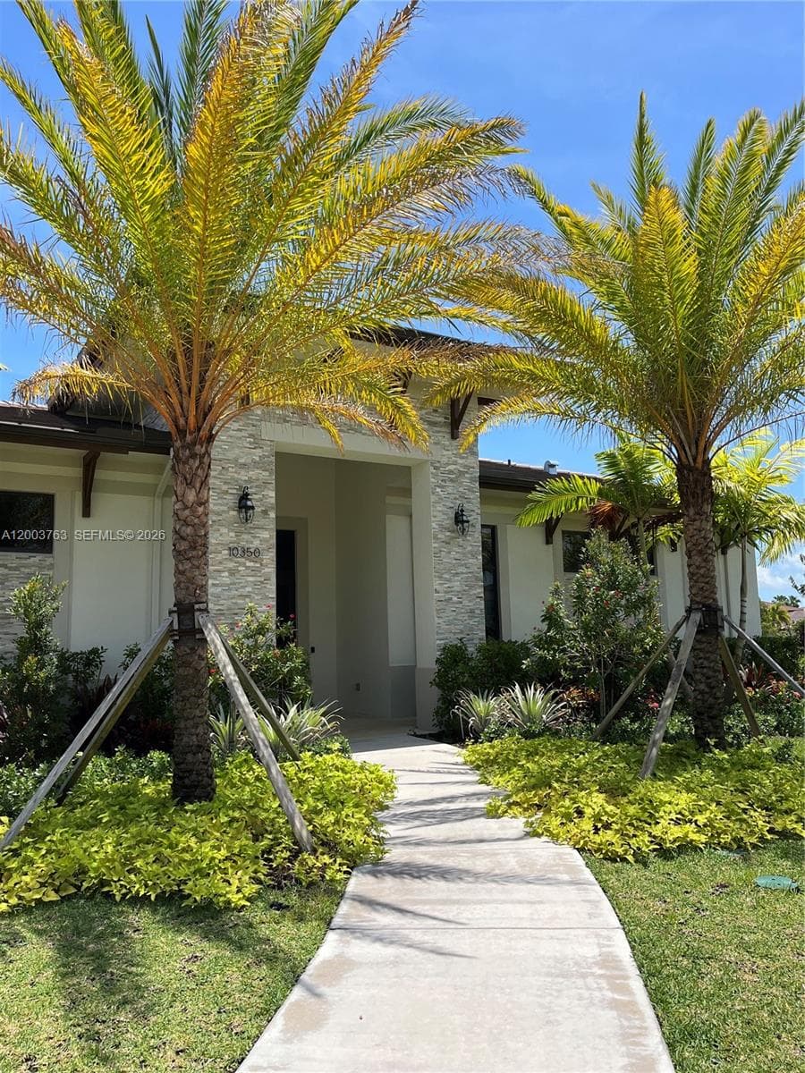 10124 SW 228th Ter, Miami, FL 33190 photo 2