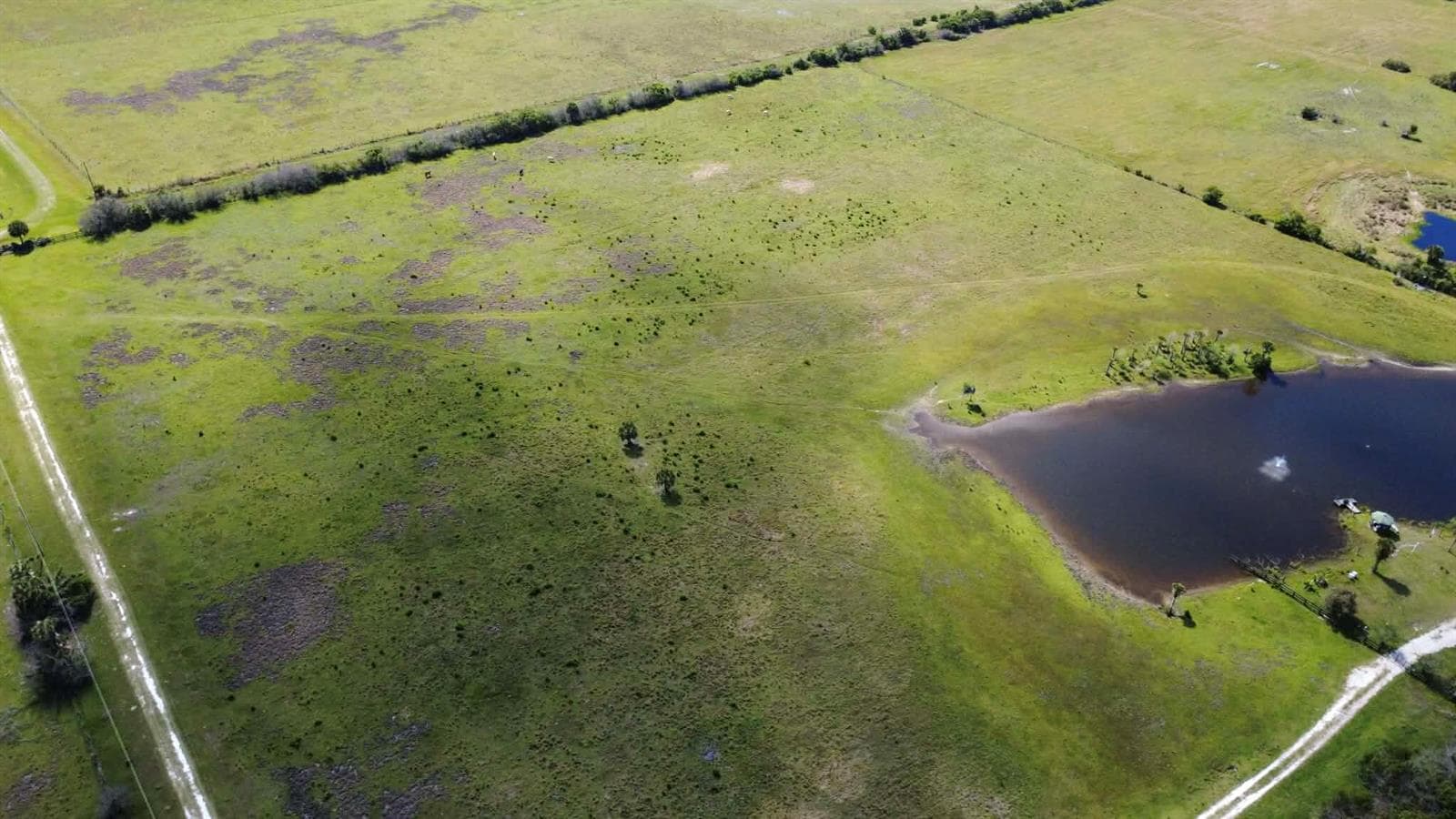 8121 NW 58th Lane, Okeechobee, FL 34972 photo 2
