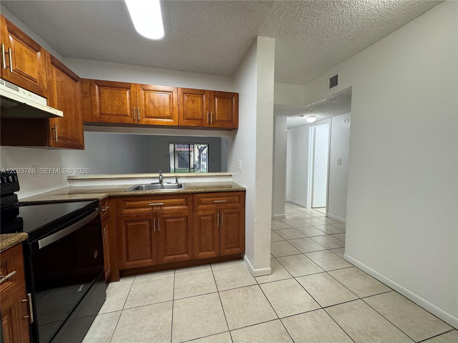 4033 Lakeside Dr # 4033, Tamarac, FL 33319 photo 4