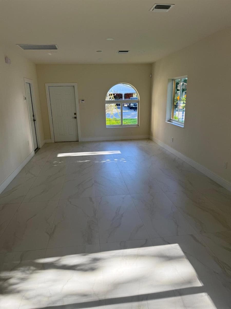 2999 NW 9th Street, Fort Lauderdale, FL 33311 photo 2