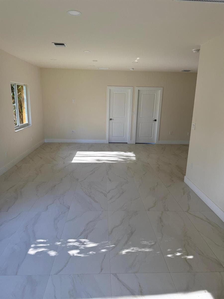 2999 NW 9th Street, Fort Lauderdale, FL 33311 photo 3