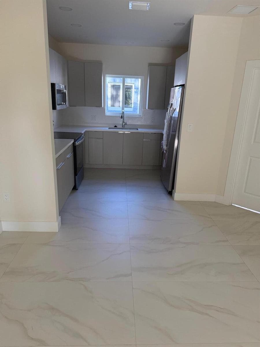 2999 NW 9th Street, Fort Lauderdale, FL 33311 photo 5