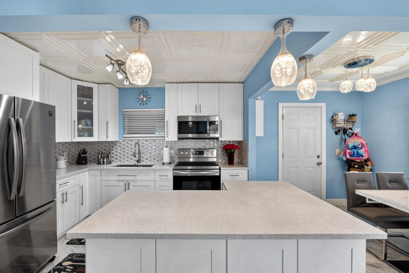 1020 Avon Road, West Palm Beach, FL 33401 photo 2