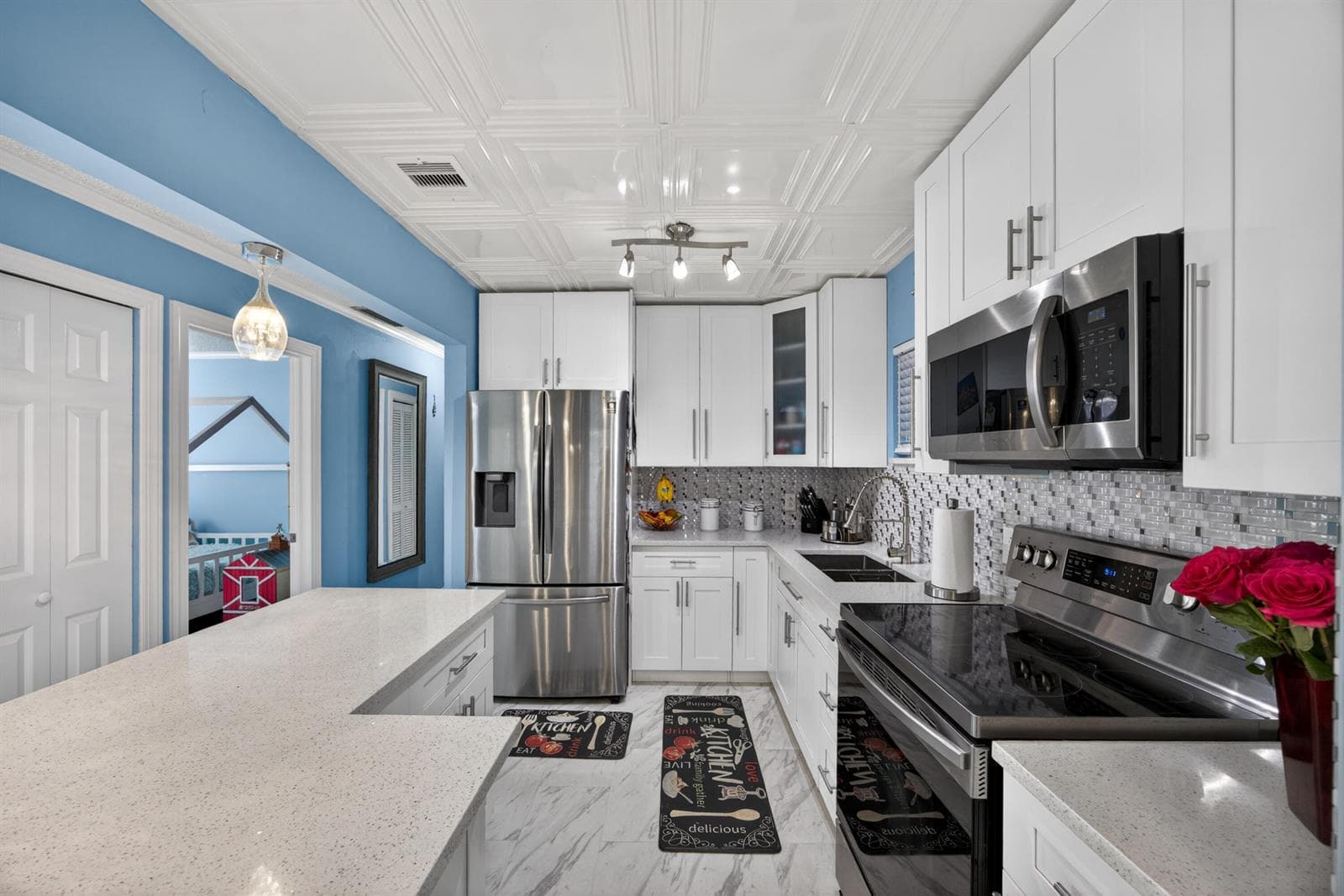 1020 Avon Road, West Palm Beach, FL 33401 photo 5