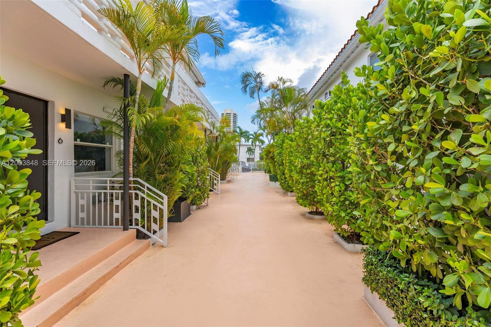 7320 Byron Ave, Miami Beach, FL 33141 photo 4