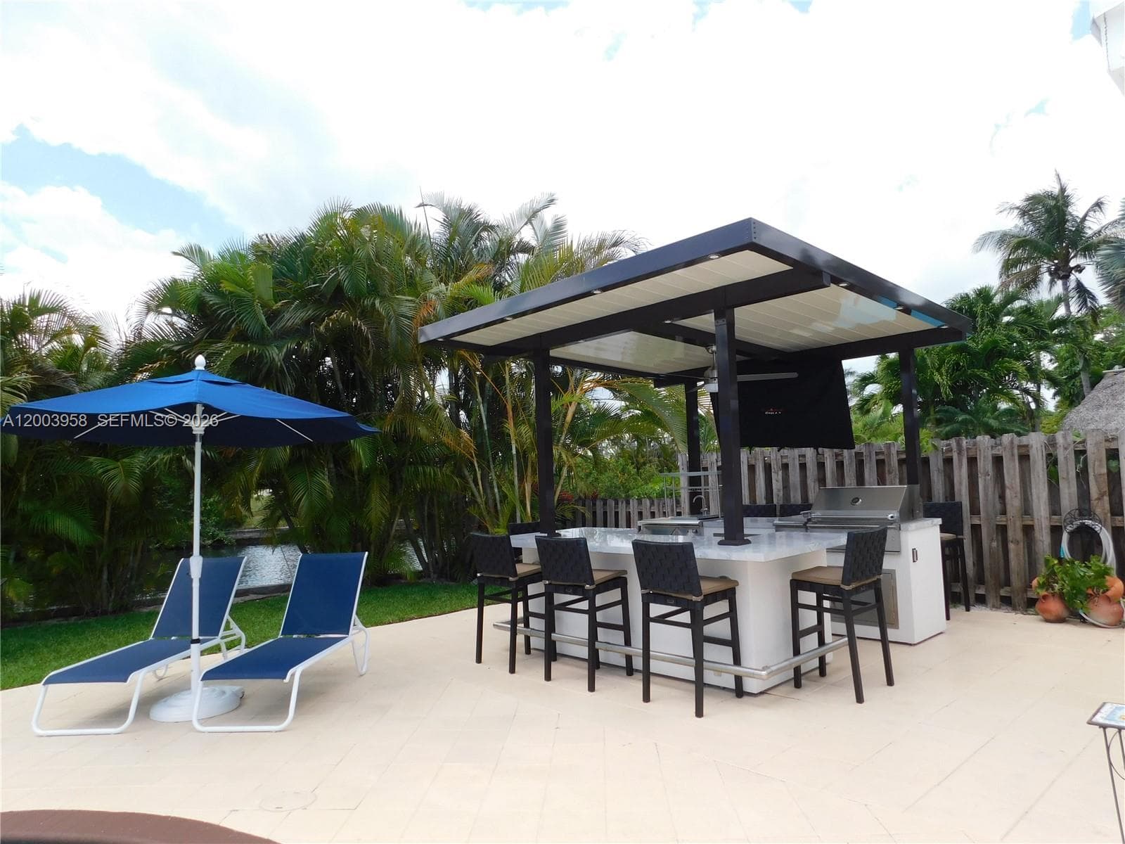 108 NE 30th St, Wilton Manors, FL 33334 photo 4