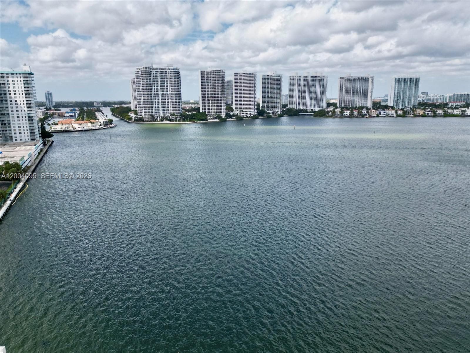 17500 N Bay Rd # S907, Sunny Isles Beach, FL 33160 photo 3
