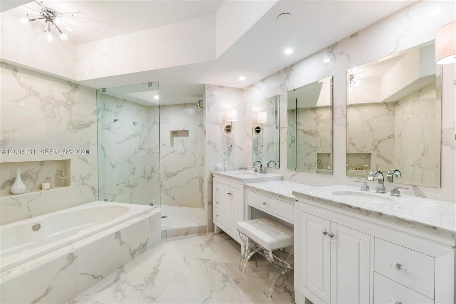 20191 E Country Club Dr # TH7, Aventura, FL 33180 photo 5