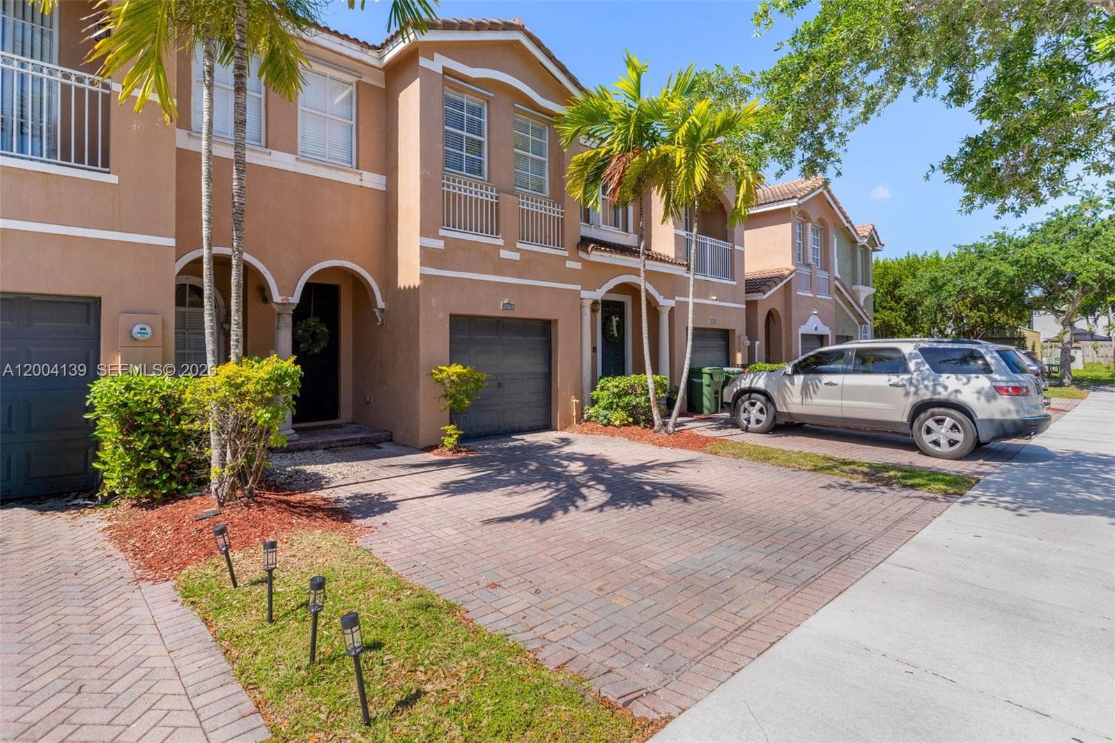 2583 SE 13th Ct, Homestead, FL 33035 photo 3