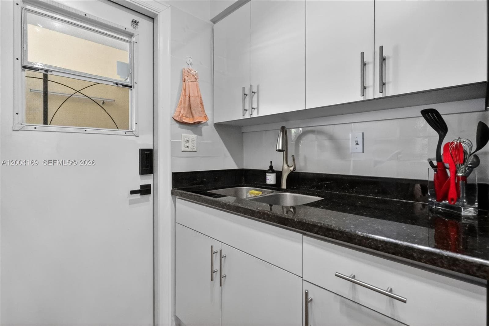 1820 Venice Park Dr # 102, North Miami, FL 33181 photo 5