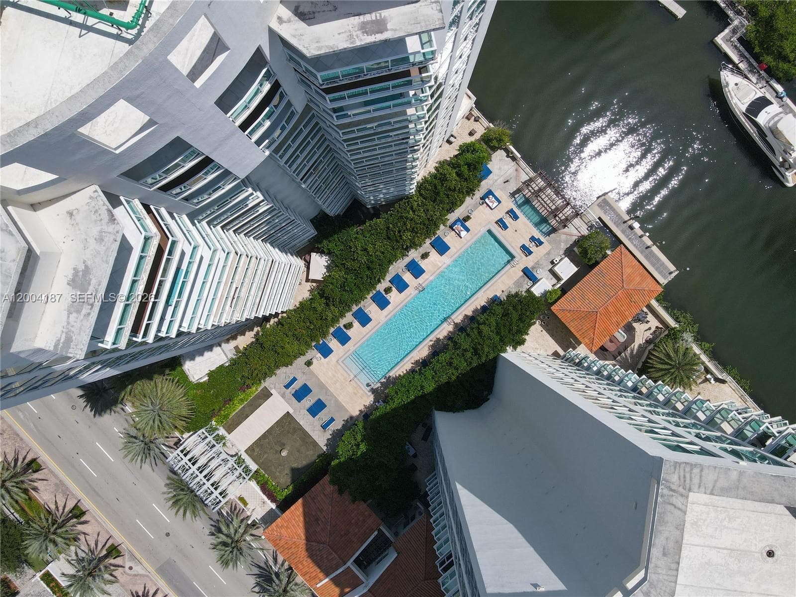 150 Sunny Isles Blvd # 1-1603, Sunny Isles Beach, FL 33160