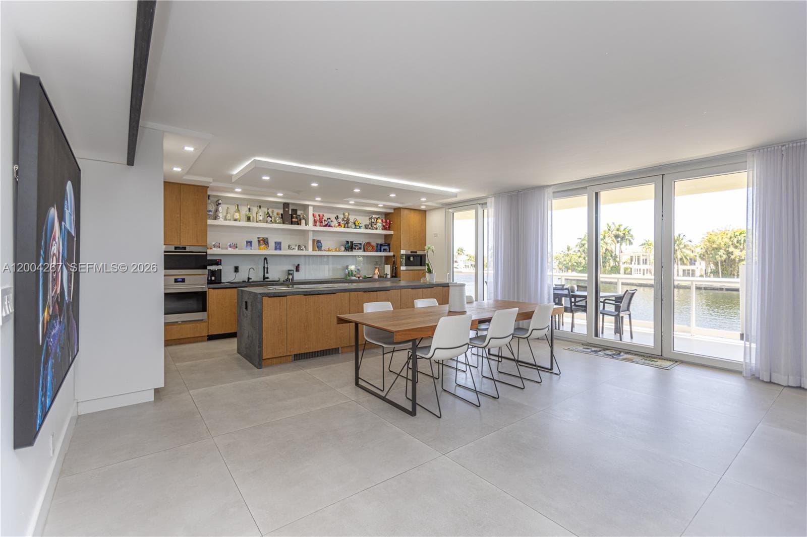 20191 E Country Club Dr # TH9, Aventura, FL 33180 photo 5