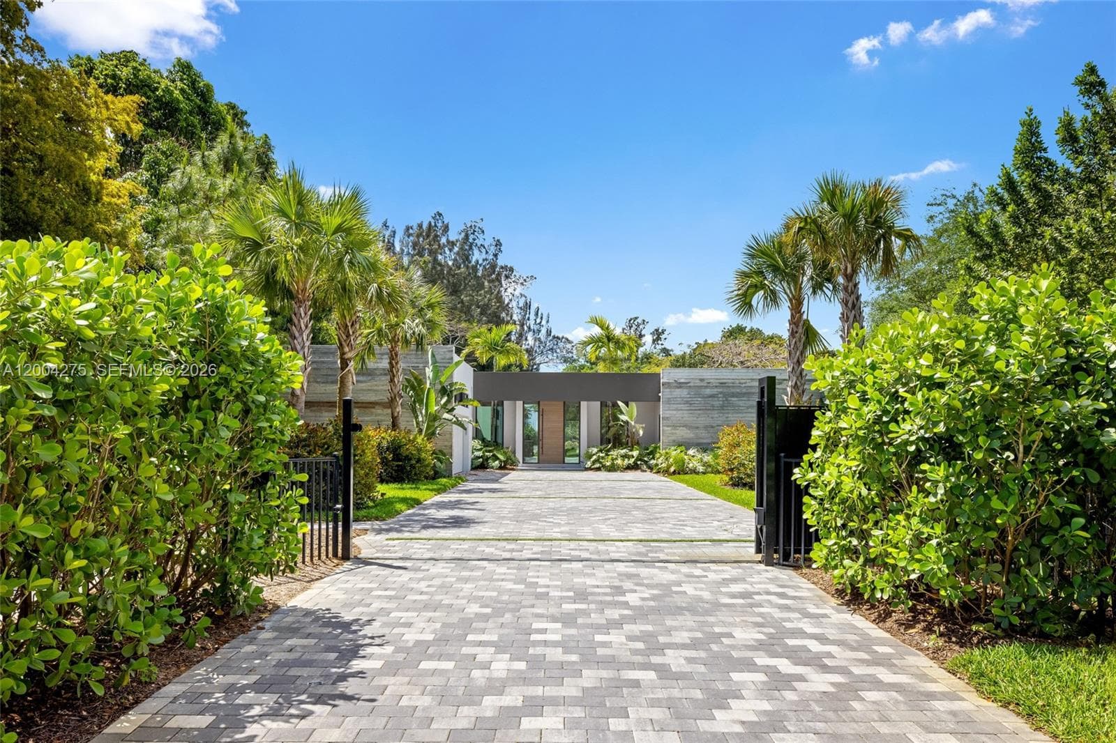 5700 Cypress Rd, Plantation, FL 33317 photo 2
