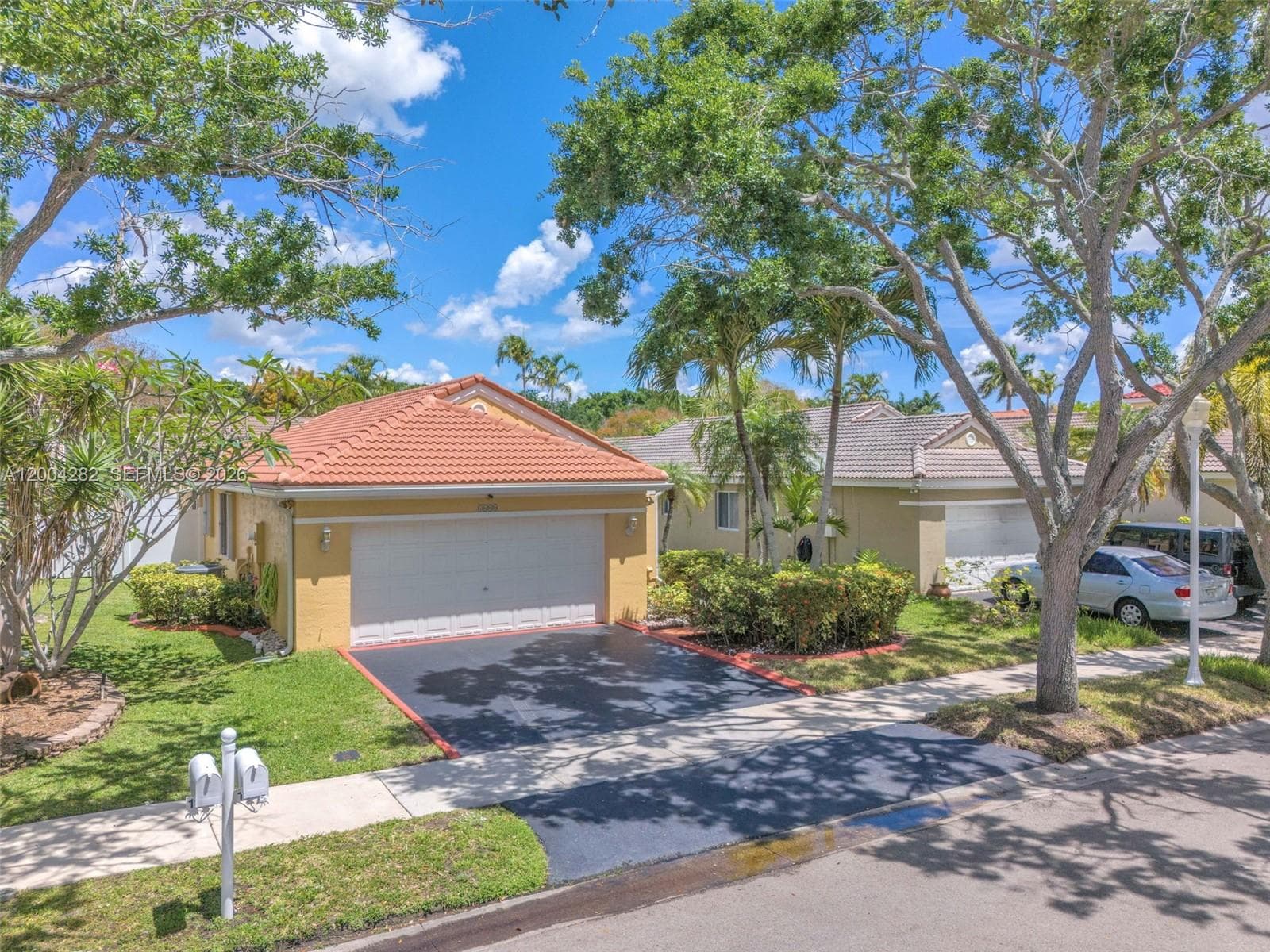 1600 Salerno Cir, Weston, FL 33327 photo 2