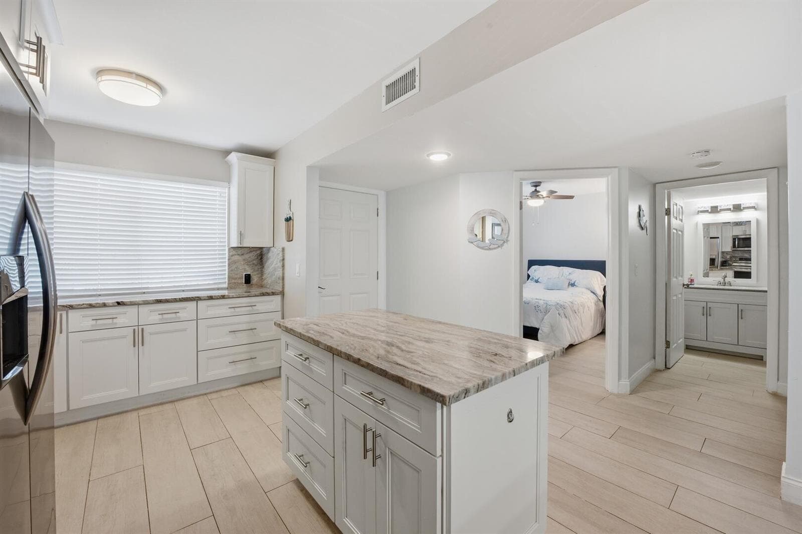 3138 Via Poinciana # 306, Lake Worth, FL 33467 photo 5