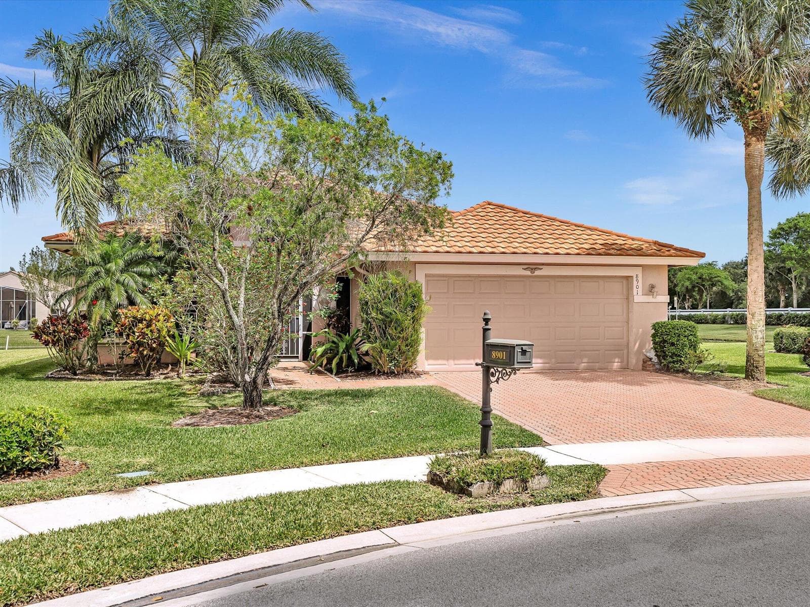 8901 Agliana Circle, Boynton Beach, FL 33472 photo 3