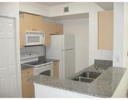 2421 Centergate Drive # 104, Miramar, FL 33025 photo 2