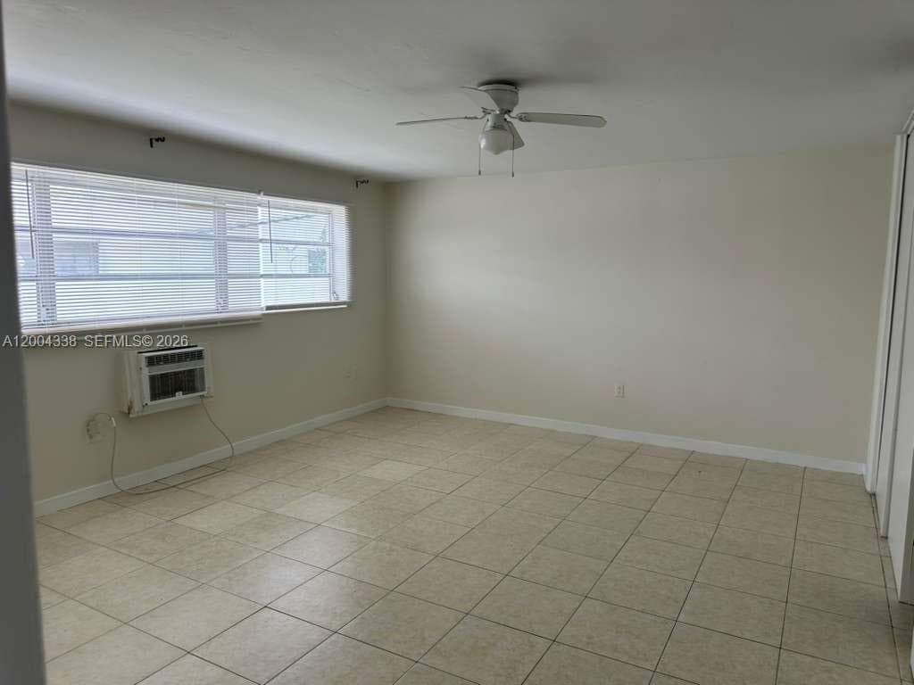 11925 NE 19th Dr # 8, North Miami, FL 33181 photo 4