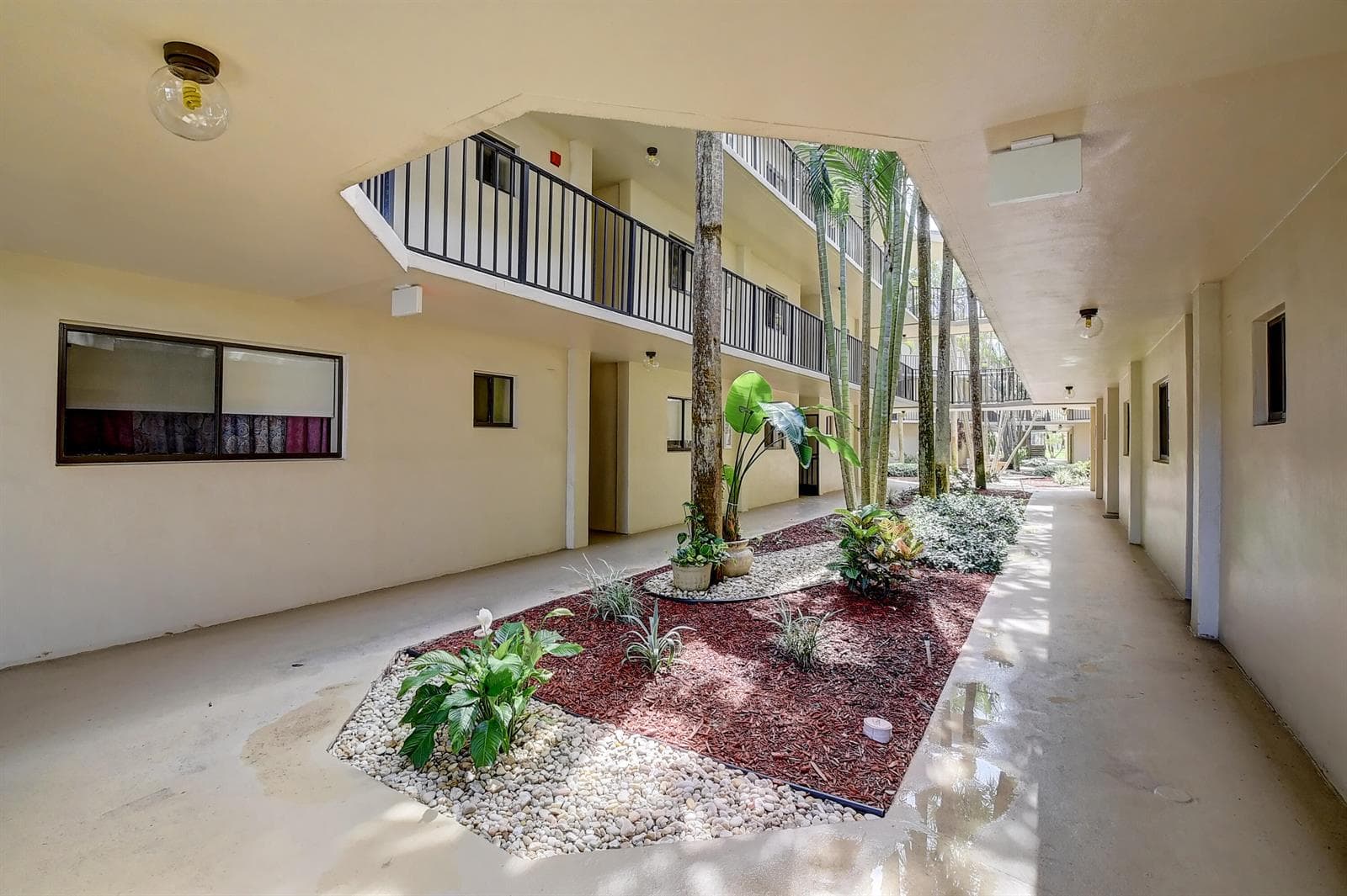 5370 Las Verdes Circle # 324, Delray Beach, FL 33484 photo 5