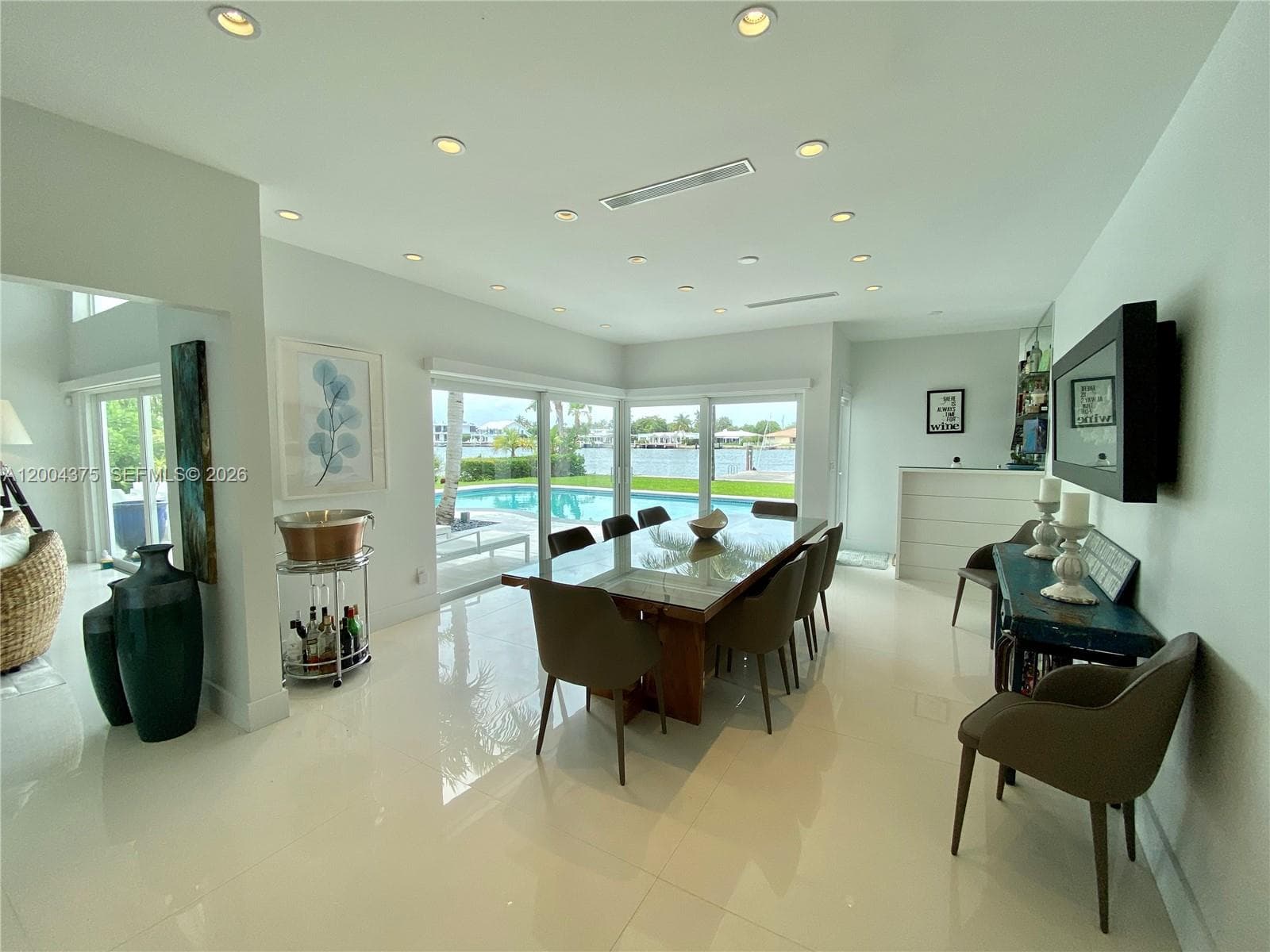 265 N Shore Dr, Miami Beach, FL 33141 photo 2