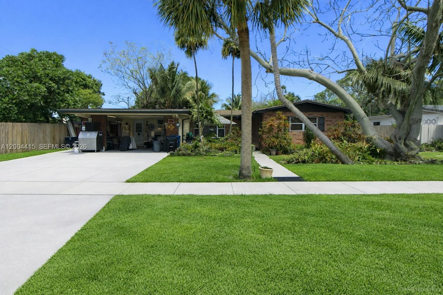 2048 SW 27th Ave, Fort Lauderdale, FL 33312 photo 2