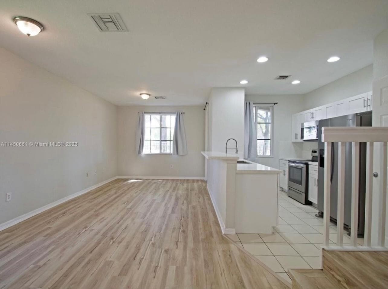 6030 SW 19th Place, North Lauderdale, FL 33068 photo 2