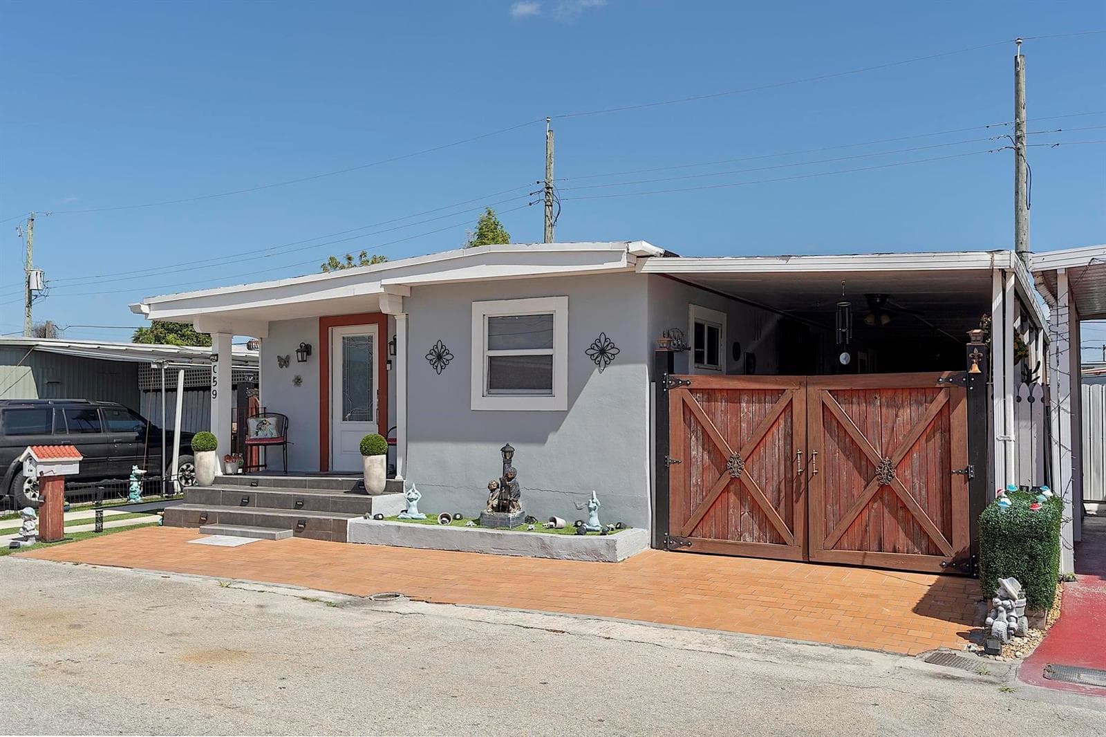 3205 W 16th Avenue, Hialeah, FL 33012 photo 3