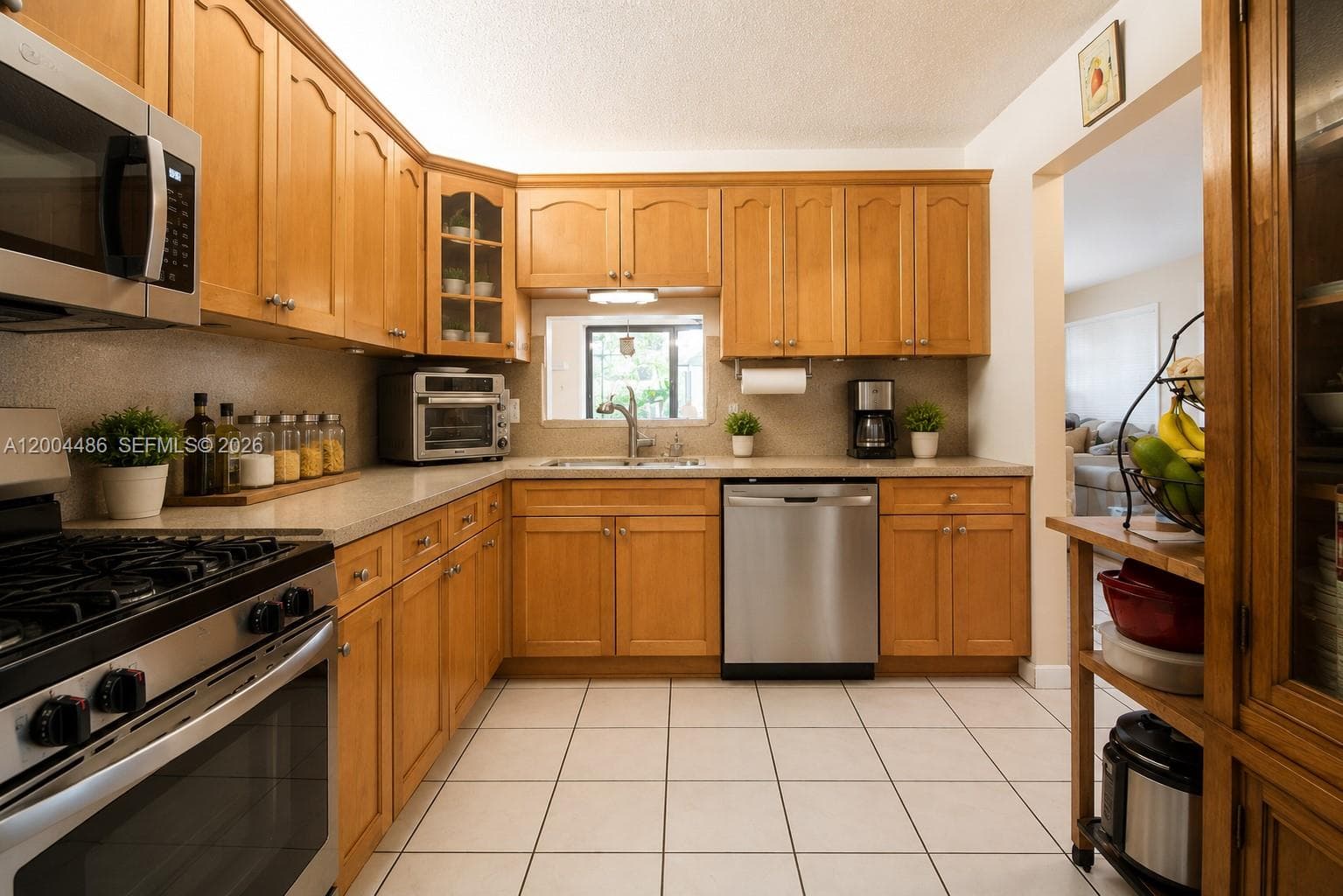 15071 SW 127th Ct, Miami, FL 33186 photo 3